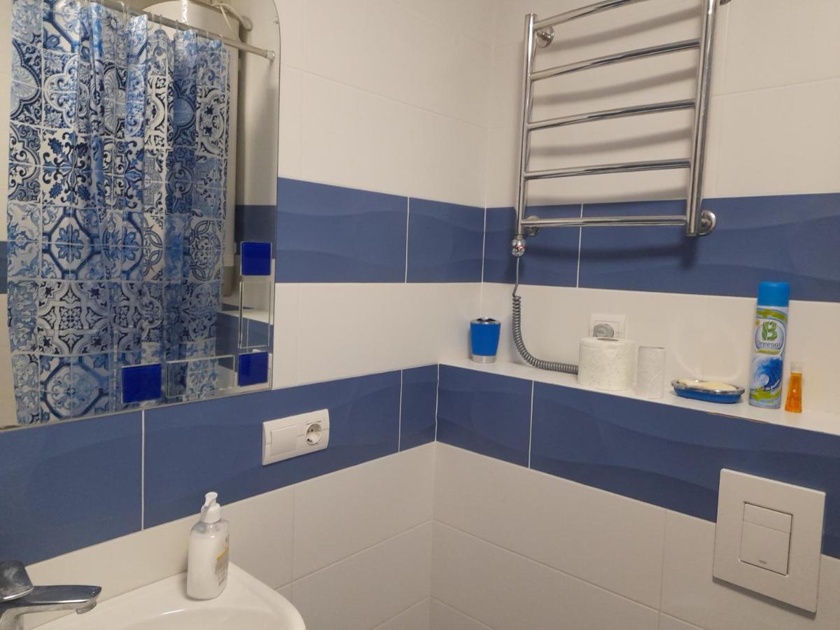 Modern Studio 15 Min To The City Centre Lviv Buitenkant foto